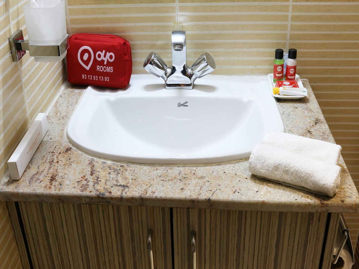 Oyo 662 Hotel Comfotel Kalkata Exteriér fotografie